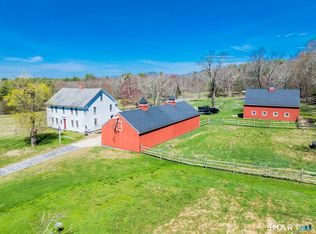 246 Heritage Rd, Putnam, CT 06260