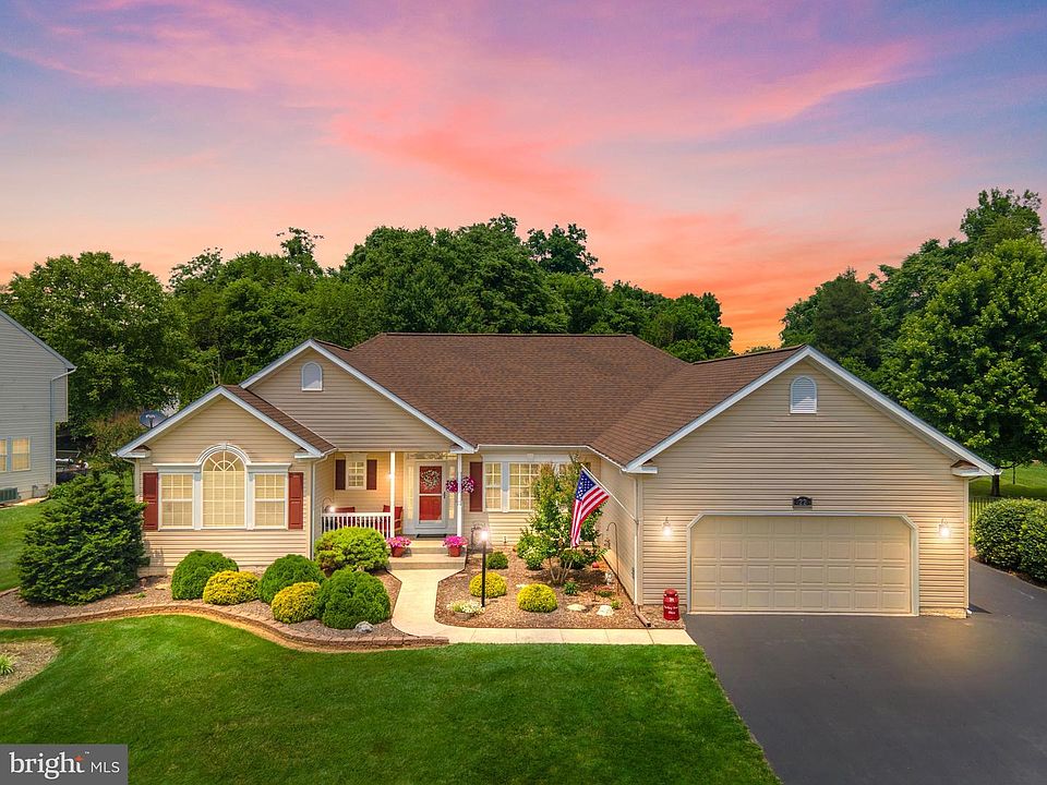 1st image of 22 Turkey Tract Pl