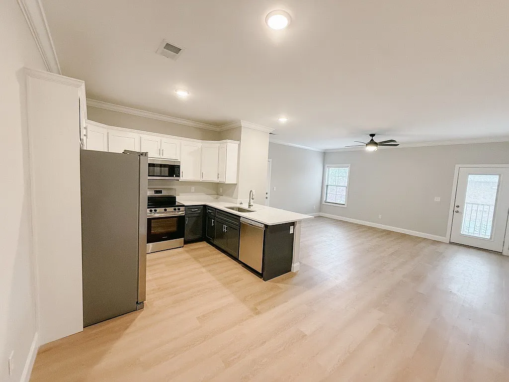 Laurel Ridge — Photo 4