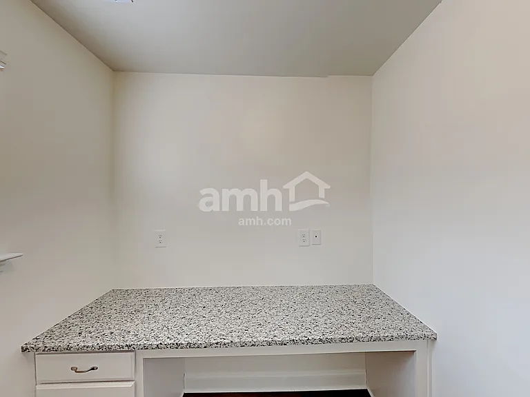 1006 Bentley Park Dr — Photo 10