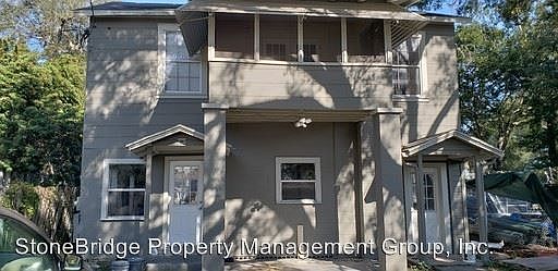 2nd image of 926 E Rose St APT 2