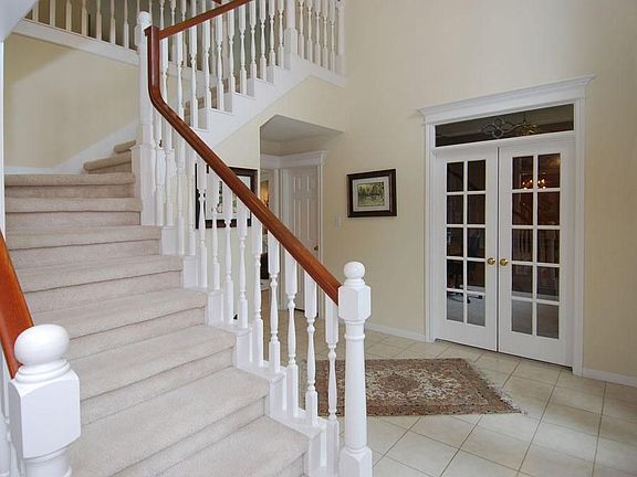 5th image of 5807 Juniper Knoll Ln