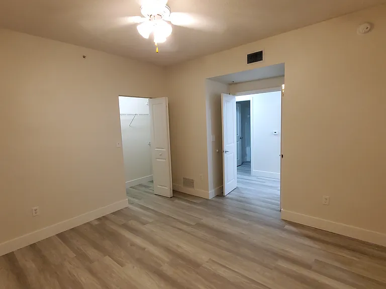 5800 W Sample Rd #105 — Photo 14