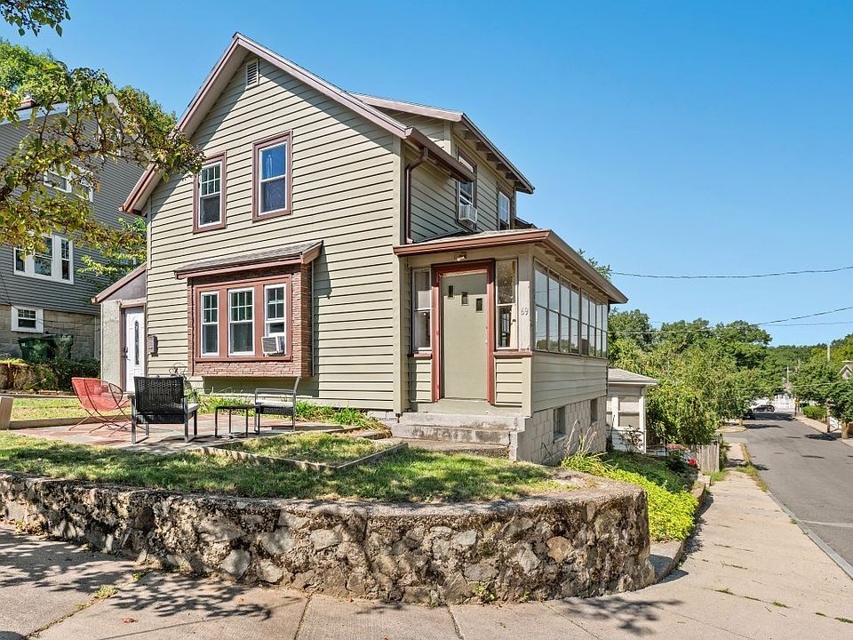 1st image of 69 Foss St
