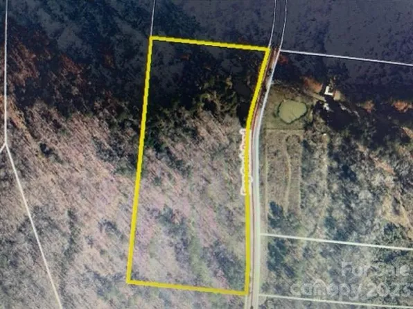 1281 Frog Creek Rd, Union Mills, NC 28167