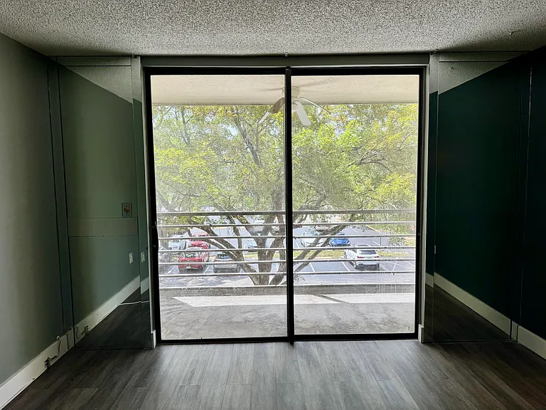 1800 SW 81st Ave #1307 — Photo 18
