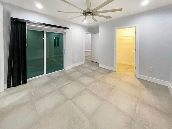 4th image of 1543 SW 32nd Street