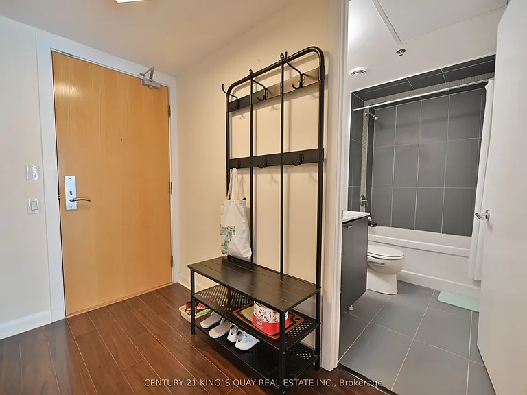 375 King St W #2908 — Photo 2
