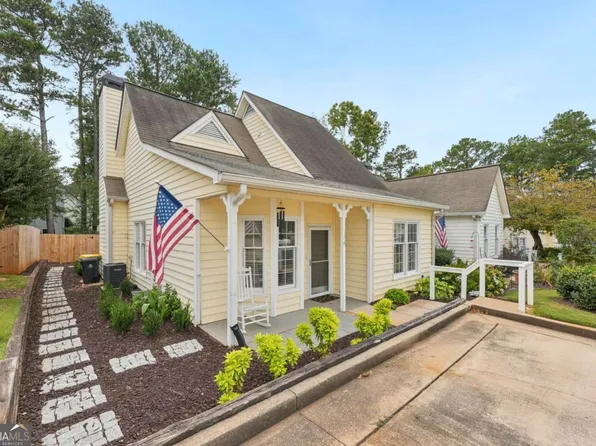 178 Victoria Way, Roswell, GA 30075