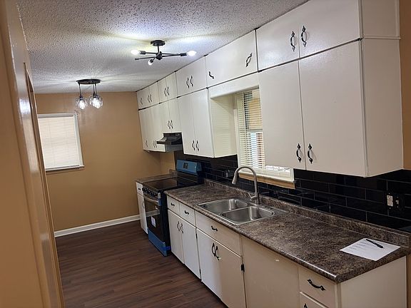 3rd image of 519 N 14th St