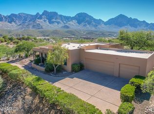 11455 N Flying Bird Dr, Oro Valley, AZ 85737