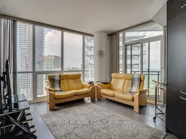 2 bed, $2,600 — Photo 3