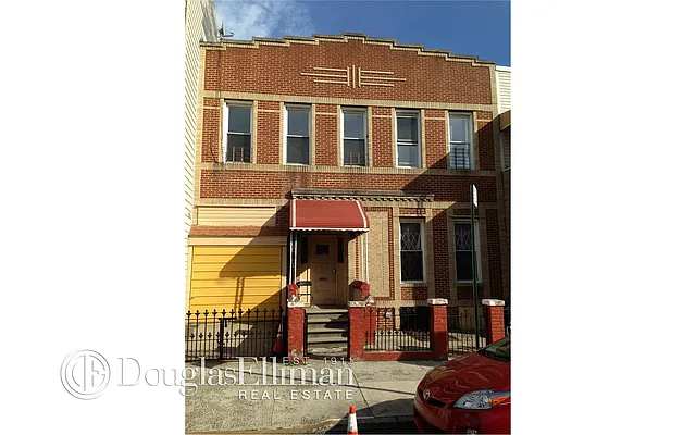 Rented by Douglas Elliman | media 20