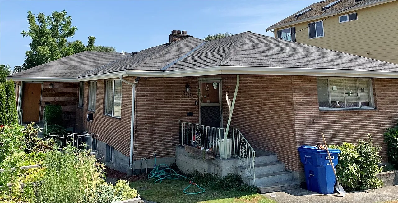 2 bed, 860 sqft, $2,000 — Photo 1