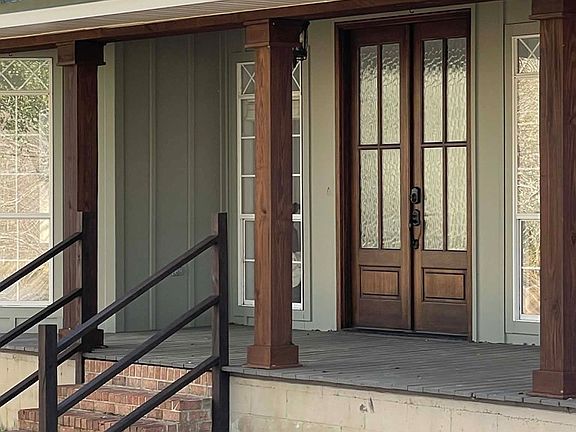 2nd image of 314 Matthews Rd