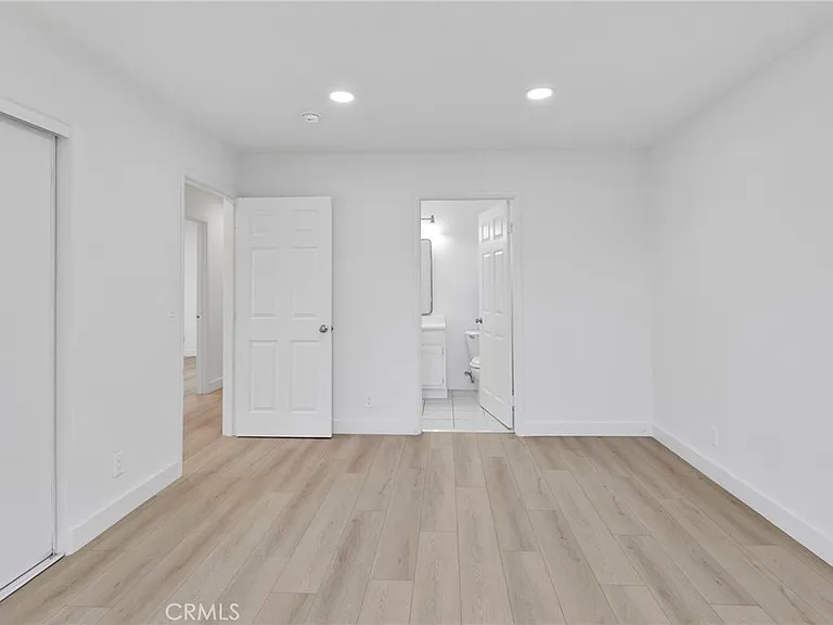 348 W 83rd St — Photo 23