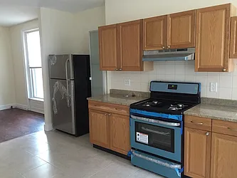 Rented by Urban View Realty