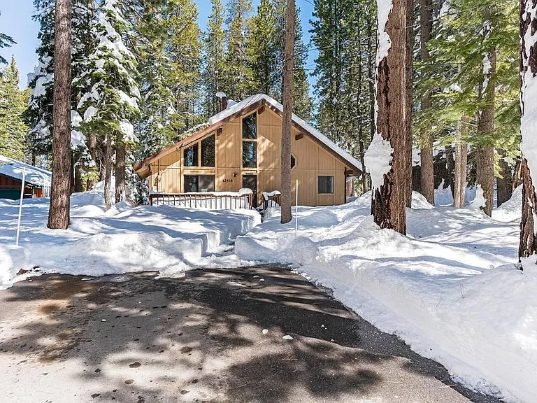 12518 Bernese Ln — Photo 37
