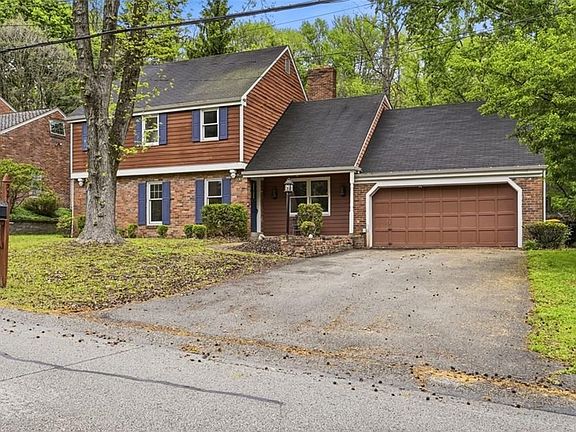 2nd image of 224 Thornberry Dr