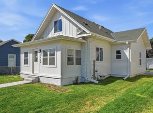 1904 Avenue B, Council Bluffs, IA 51501
