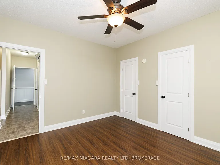 2 Lewis St #12 — Photo 12
