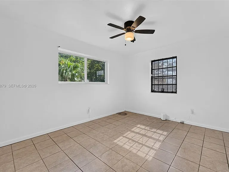 2420 NW 141st St — Photo 12