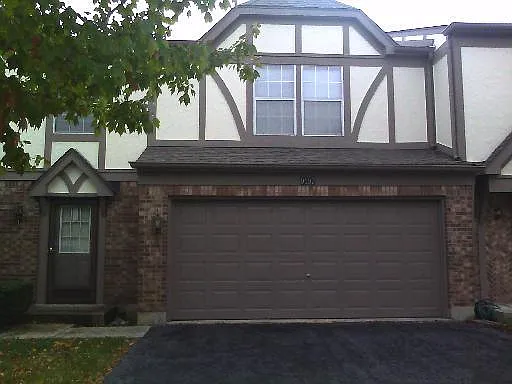 9197 Greencastle Ln photo 1