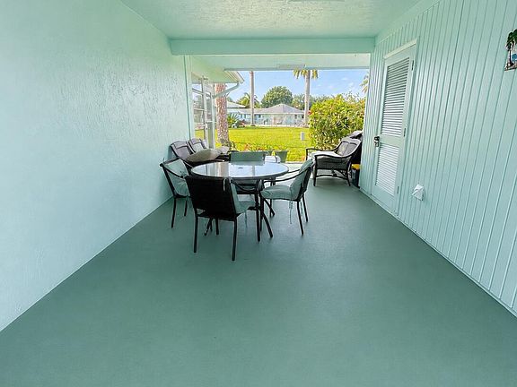 2nd image of 604 HUMMINGBIRD Lane