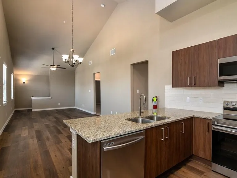 649 Harvest Moon Dr — Photo 6