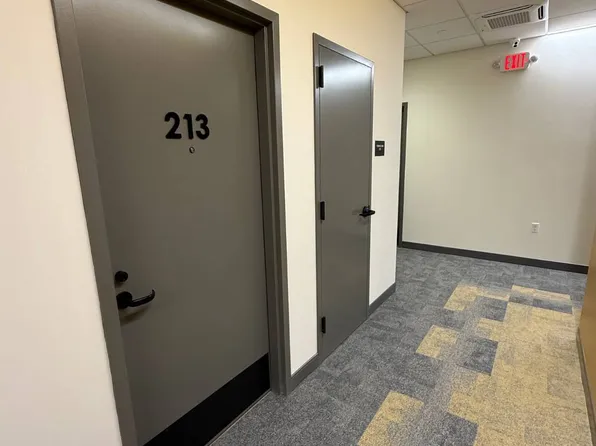 1117 W Fayette St #213, Syracuse, NY 13204