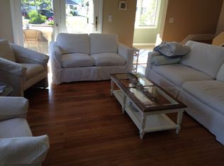 62 Hartford Ave, Old Saybrook, CT 06475