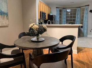 24 Kelly St, Parlin, NJ 08859