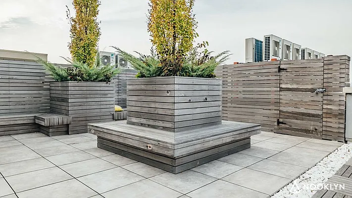 Rented by Nooklyn NYC LLC | media 23