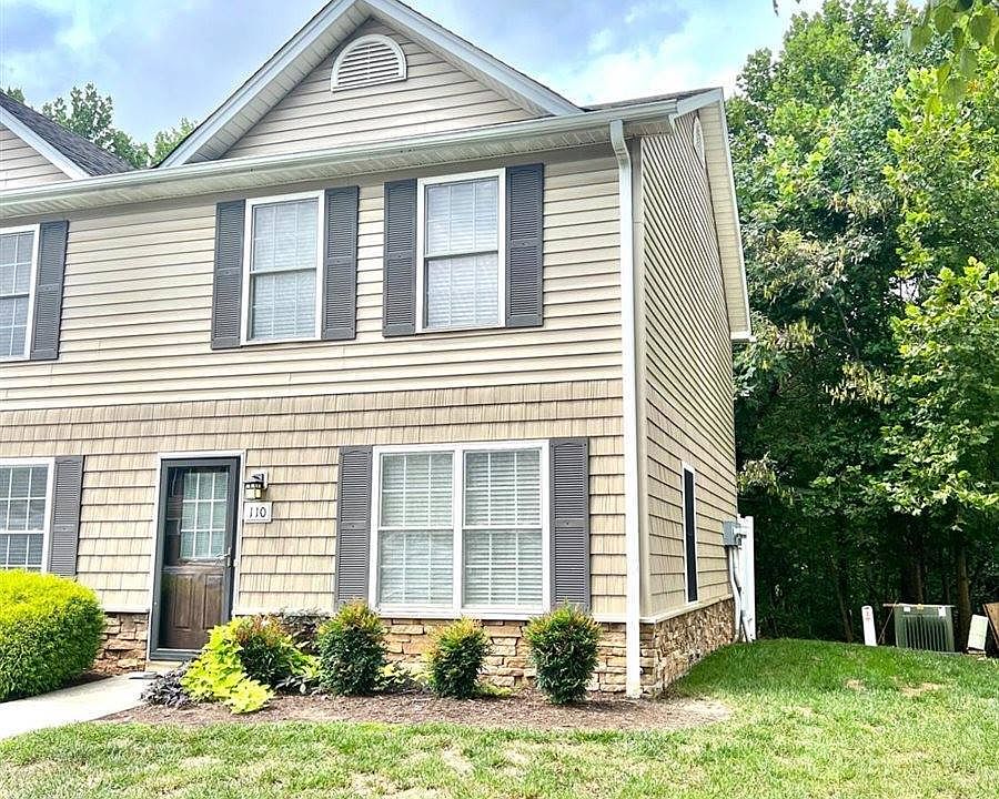 1st image of 110 Old Tavern Cir