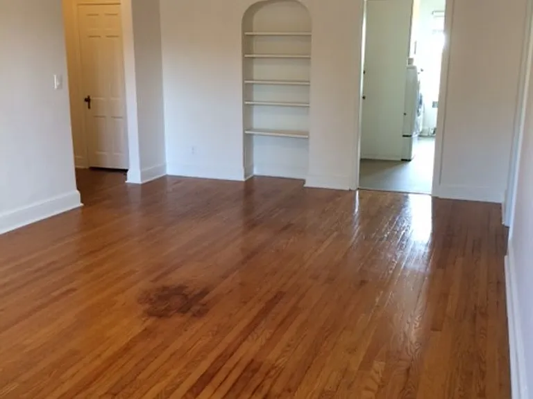 684 Farmington Ave #4-6 — Photo 3
