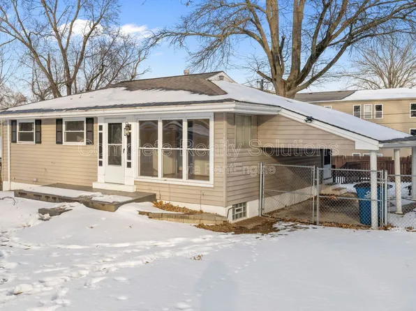 10044 Pepper Ln, Saint Louis, MO 63136