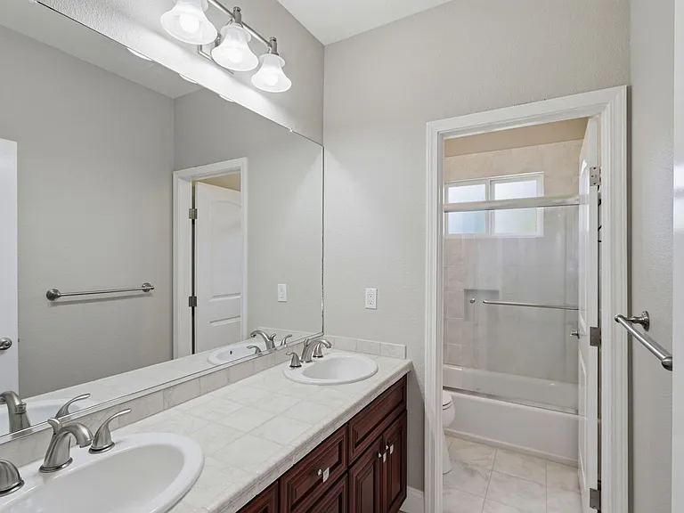 1367 Ramon Dr — Photo 19
