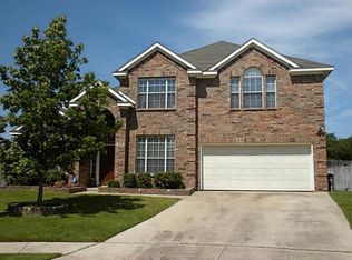 635 Jennifer Trl, Grand Prairie, TX 75052