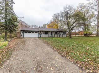 7195 Hollister Rd, Laingsburg, MI 48848