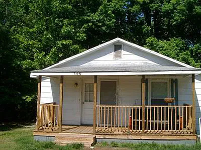 4707 Holders Rd — Photo 1