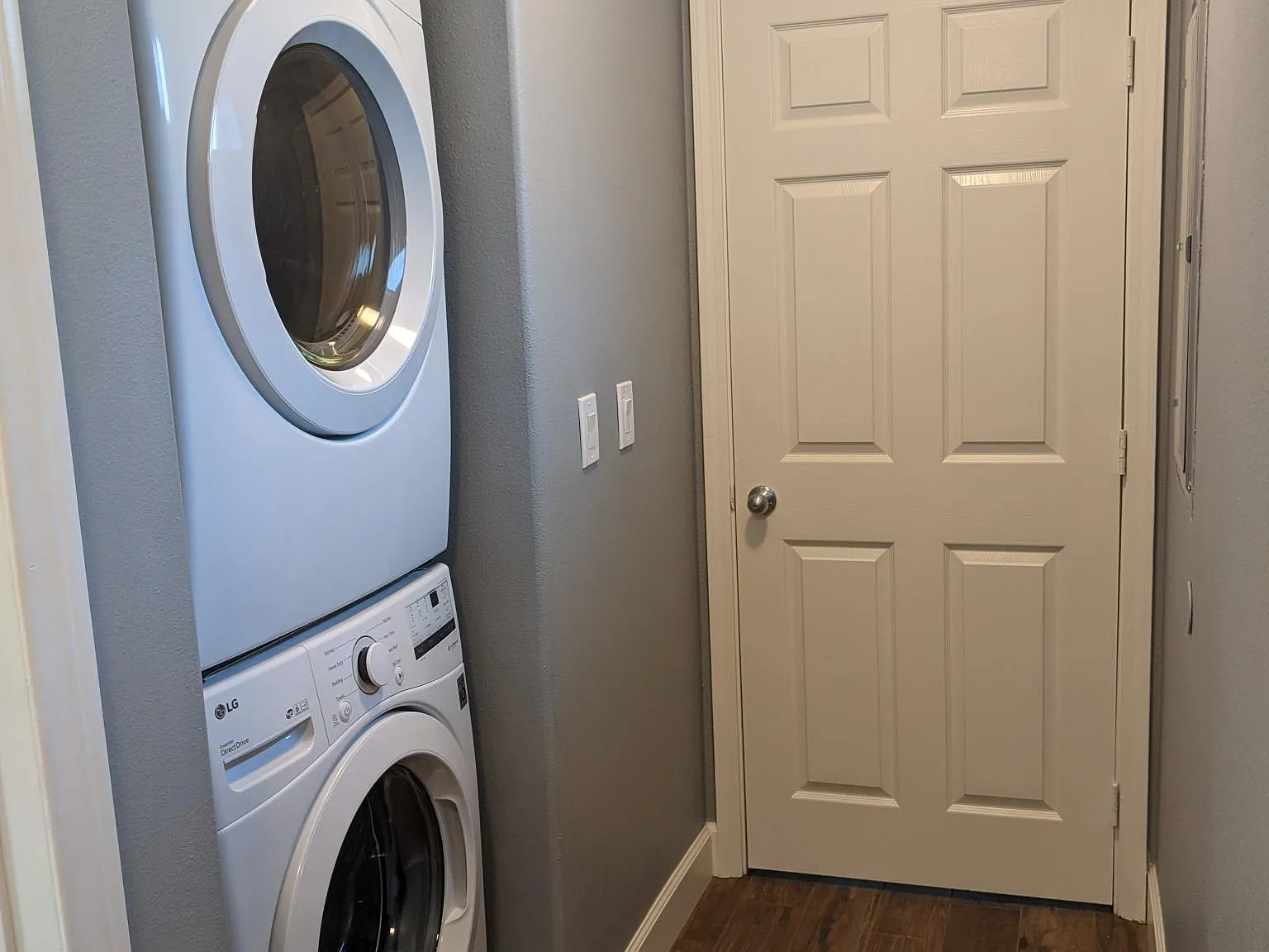 1 bed, 614 sqft, $2,100 — Photo 4