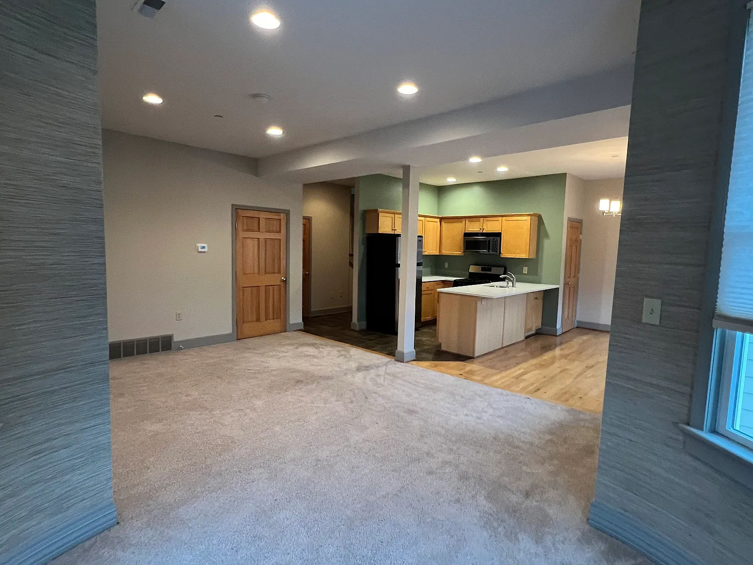2 bed, $2,350 — Photo 3