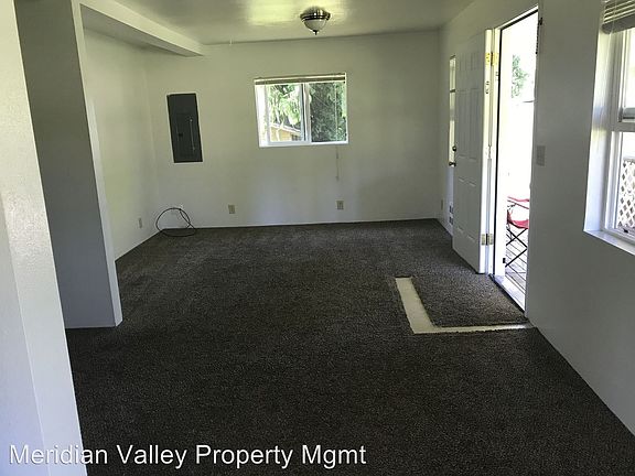 4th image of 17646 SE 240th St