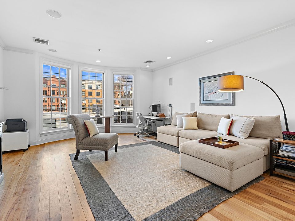 1st image of 277 Grand St APT B