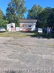 1st image of 220 Bloomfield Ridge Rd