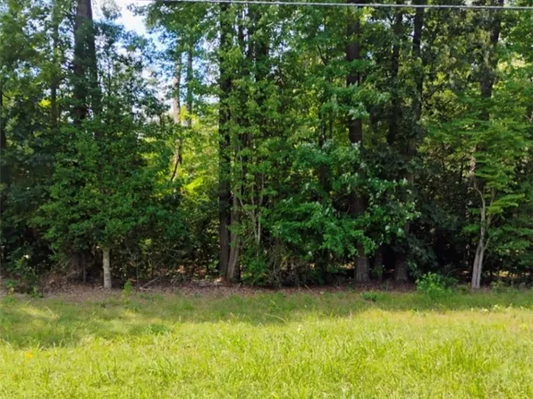 0 Stampers Bay Rd, Hartfield, VA 23071