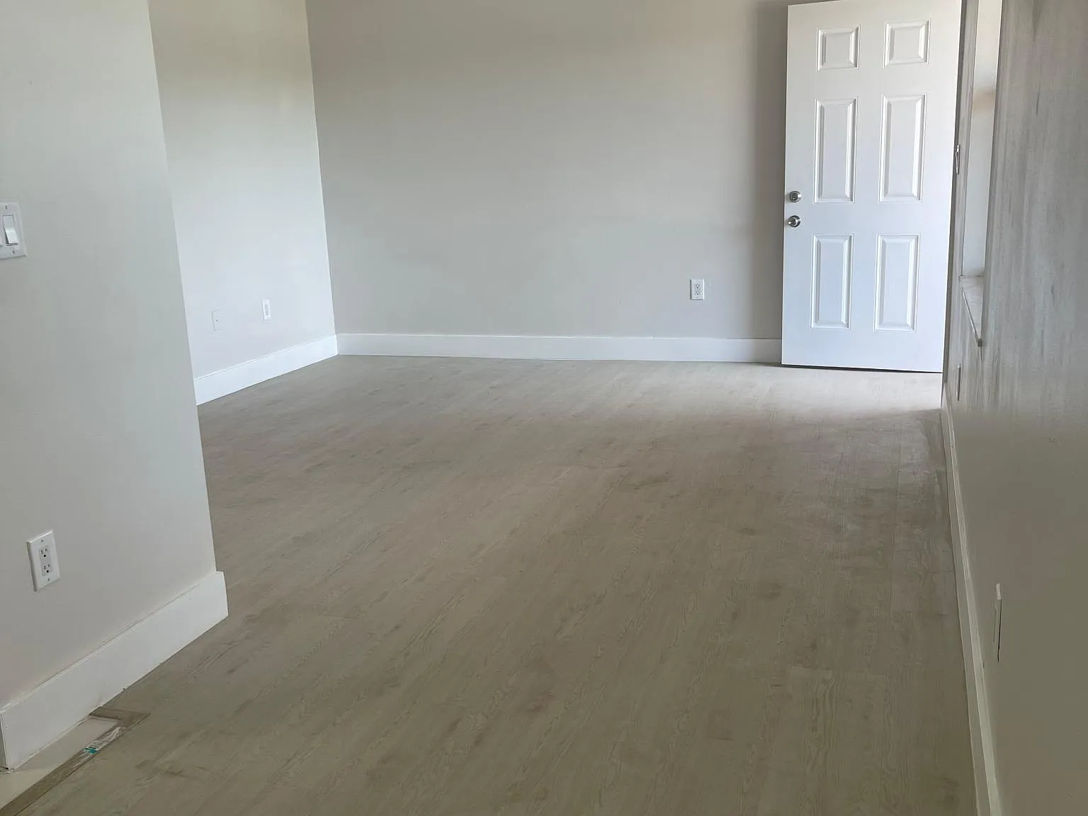 1431 SW 22nd Ave — Photo 2