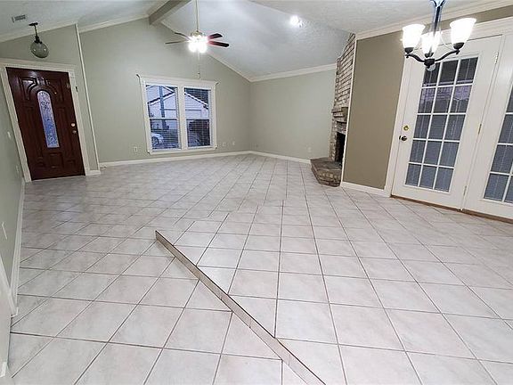 3rd image of 3615 Mountain Rose Ln