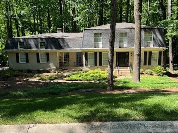 2399 Deer Ridge Dr, Stone Mountain, GA 30087