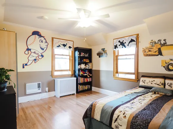 53-02 Concord Street image 1 of 20